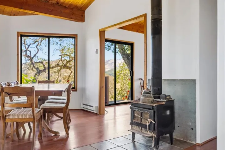 37840 Poppy Tree Lane, Carmel Valley, California 93924