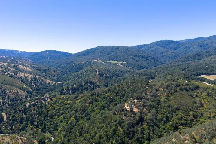 37840 Poppy Tree Lane, Carmel Valley, California 93924