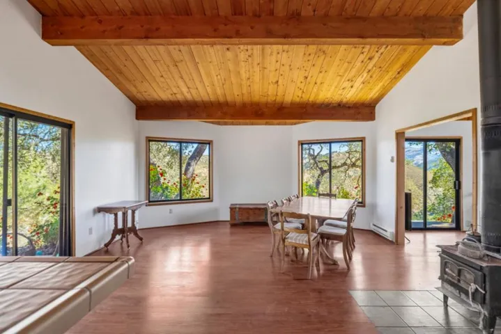37840 Poppy Tree Lane, Carmel Valley, California 93924