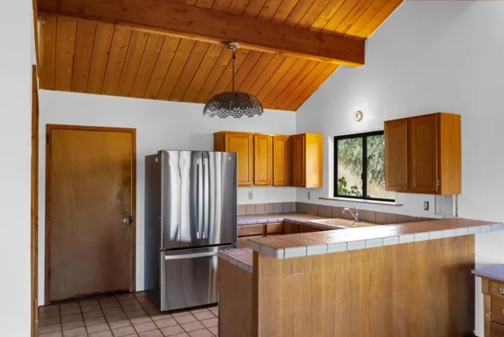 37840 Poppy Tree Lane, Carmel Valley, California 93924