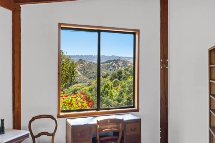 37840 Poppy Tree Lane, Carmel Valley, California 93924