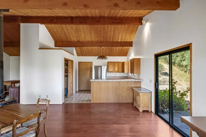 37840 Poppy Tree Lane, Carmel Valley, California 93924