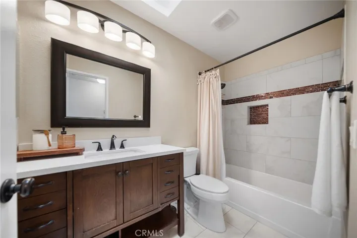 37752 Cresta Del Reyo, Murrieta, California 92563