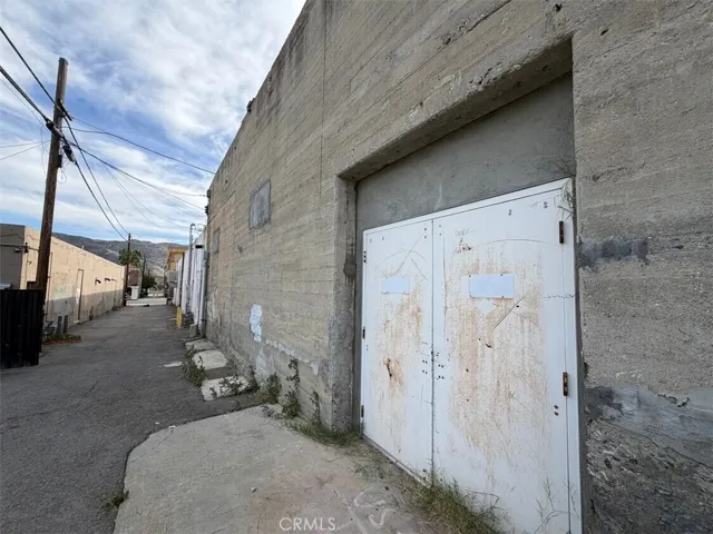 50 N 1st, Banning, California 92220
