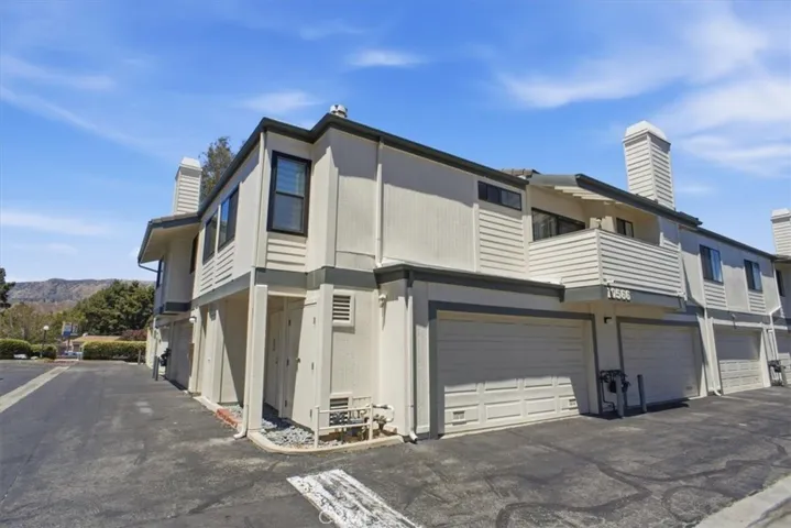 10566 Sunland 7, Sunland, California 91040