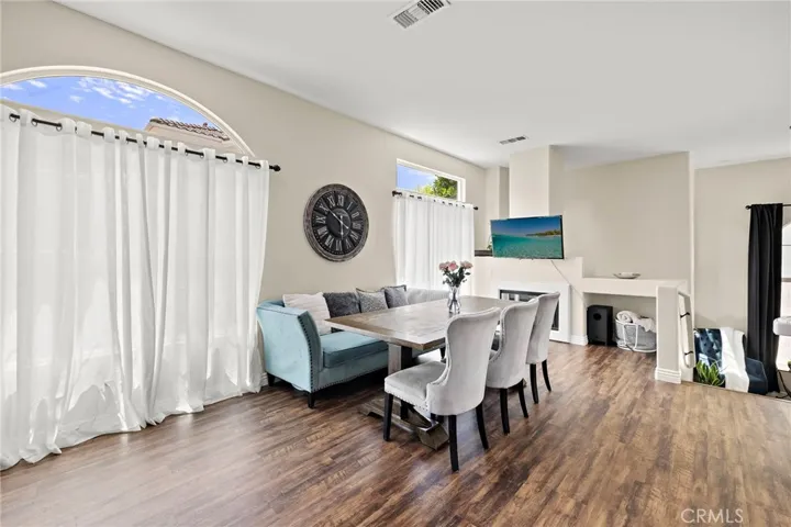 205 Montana Del Lago Drive, Rancho Santa Margarita, California 92688