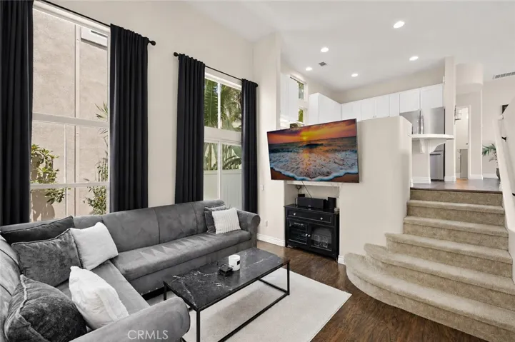 205 Montana Del Lago Drive, Rancho Santa Margarita, California 92688