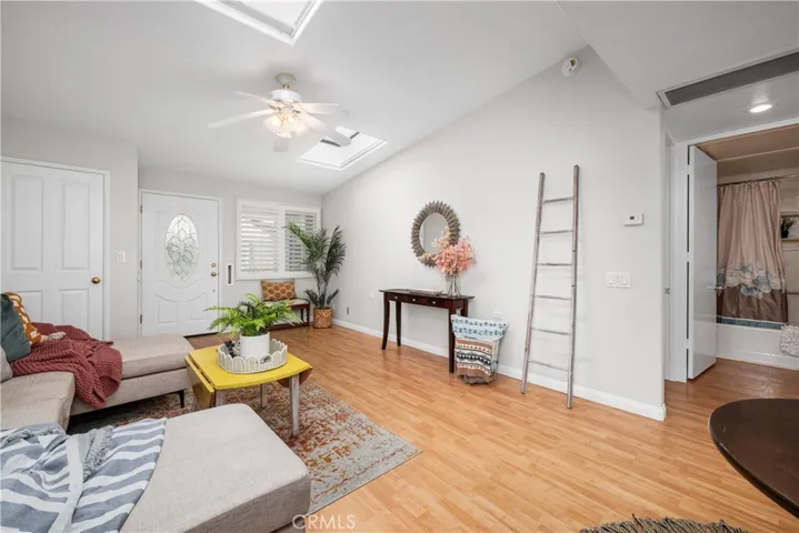 13701 Alderwood Lane W 29e, Seal Beach, California 90740