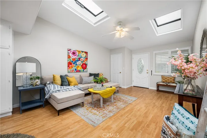 13701 Alderwood Lane W 29e, Seal Beach, California 90740