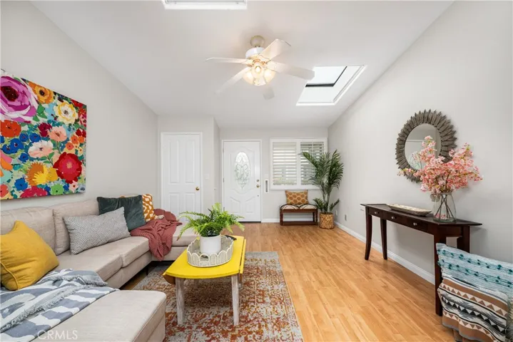 13701 Alderwood Lane W 29e, Seal Beach, California 90740