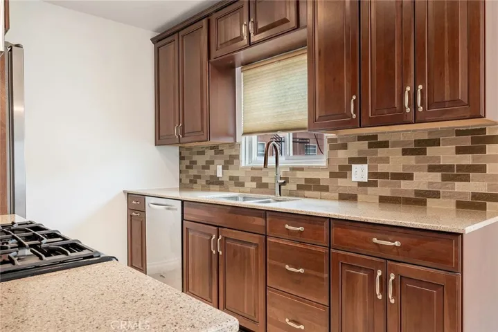1311 E 1st 12, Long Beach, California 90802