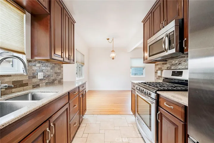 1311 E 1st 12, Long Beach, California 90802