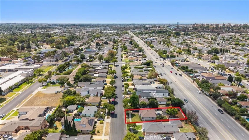 2409 Pepperwood Avenue, Long Beach, California 90815