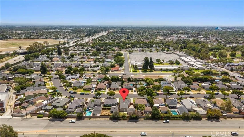 2409 Pepperwood Avenue, Long Beach, California 90815