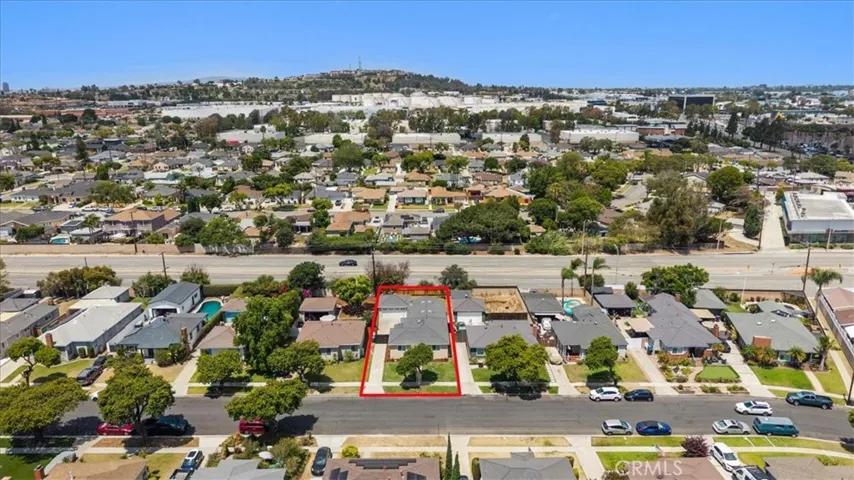 2409 Pepperwood Avenue, Long Beach, California 90815