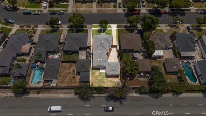 2409 Pepperwood Avenue, Long Beach, California 90815