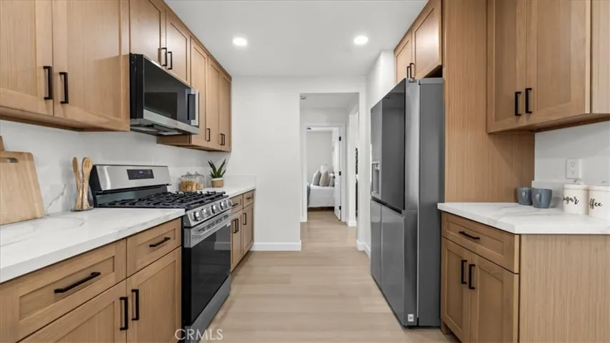 2409 Pepperwood Avenue, Long Beach, California 90815