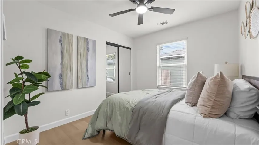 2409 Pepperwood Avenue, Long Beach, California 90815