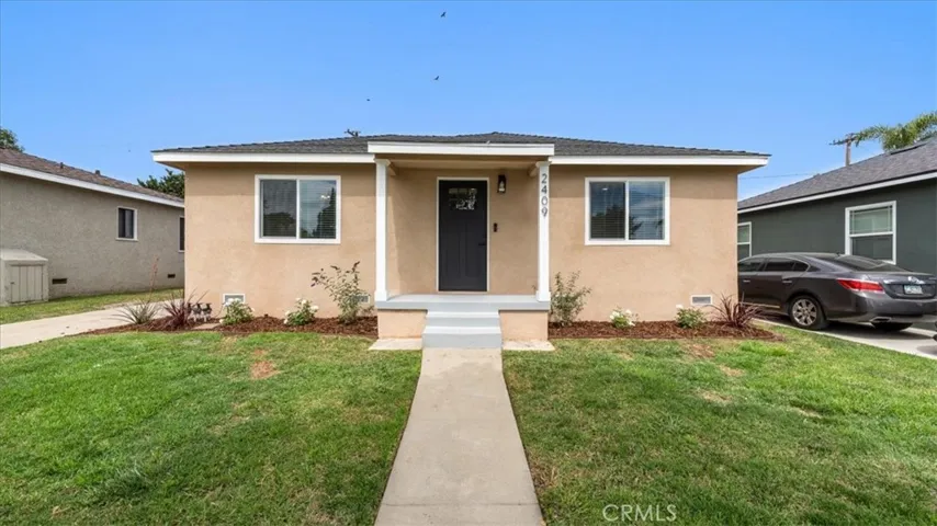 2409 Pepperwood Avenue, Long Beach, California 90815