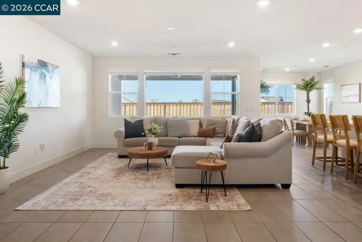 6808 Verbena St, Tracy, California 95377