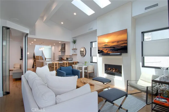 502 1/2 Begonia, Corona Del Mar, California 92625