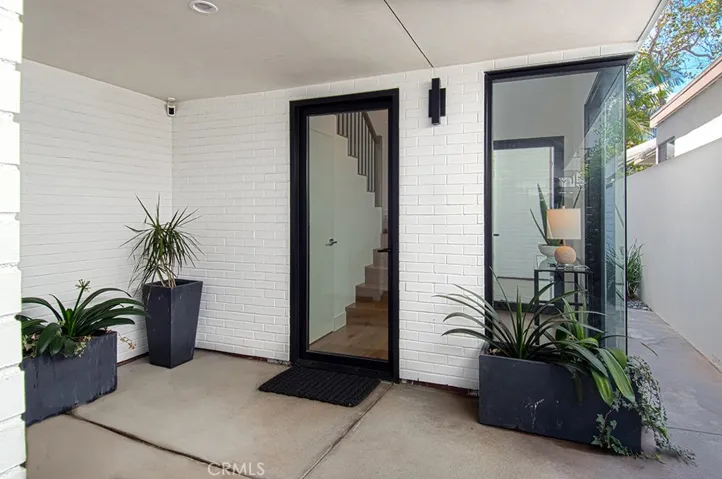 502 1/2 Begonia, Corona Del Mar, California 92625