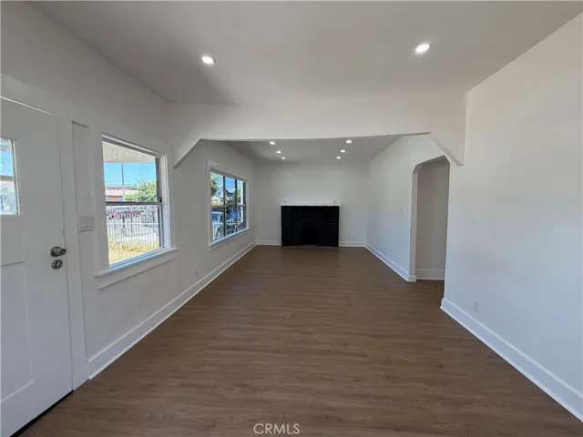 424 E 61st, Los Angeles, California 90003