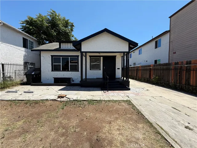 424 E 61st, Los Angeles, California 90003