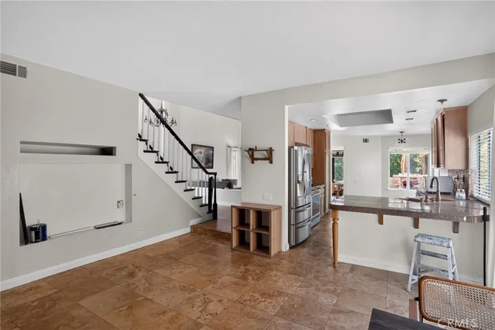 4248 Riverglen Street, Moorpark, California 93021