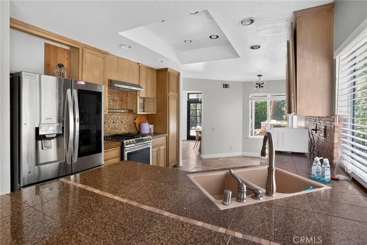 4248 Riverglen Street, Moorpark, California 93021