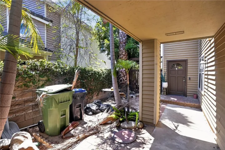 4248 Riverglen Street, Moorpark, California 93021