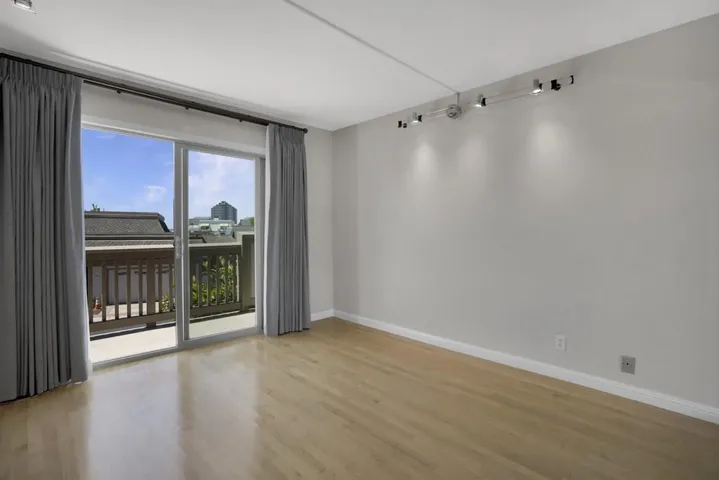 976 Pizarro Lane, Foster City, California 94404