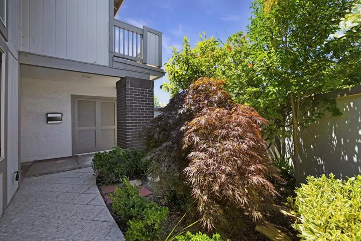 976 Pizarro Lane, Foster City, California 94404