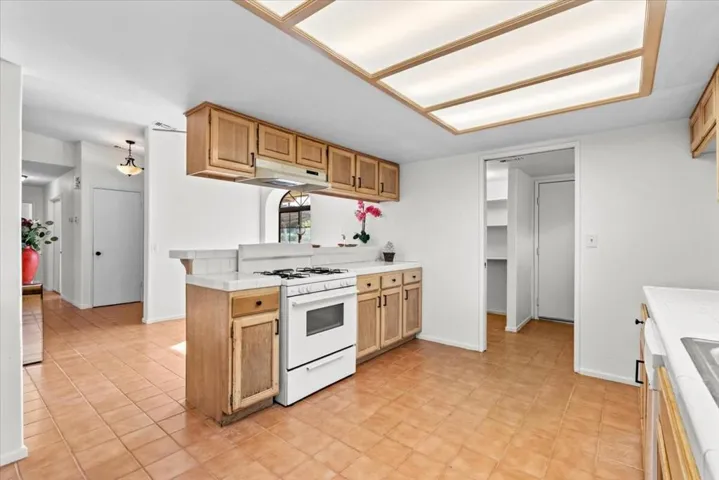 3-Kitchen to Laundry