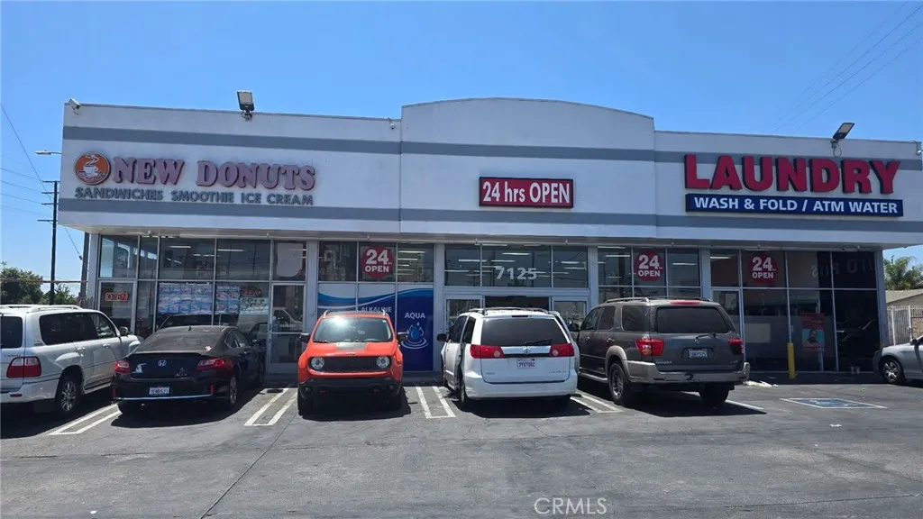 7125 San Pedro St.