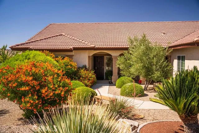 56136 Mountain View, Yucca Valley, California 92284
