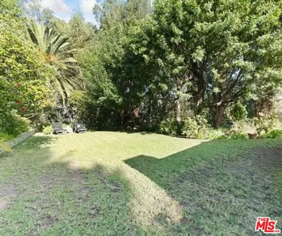 4363 Hayvenhurst Ave, Encino, California 91436