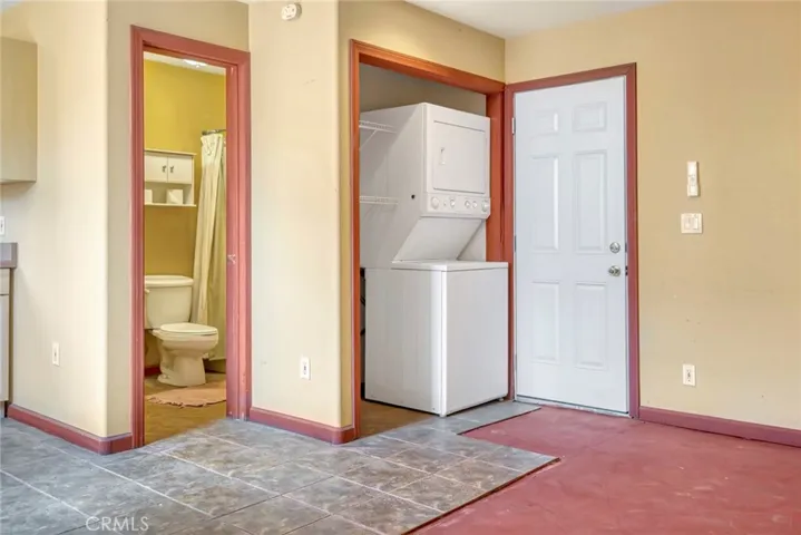 714 E Chapman Avenue, Fullerton, California 92831