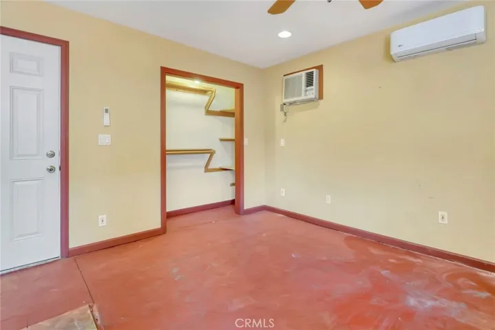714 E Chapman Avenue, Fullerton, California 92831