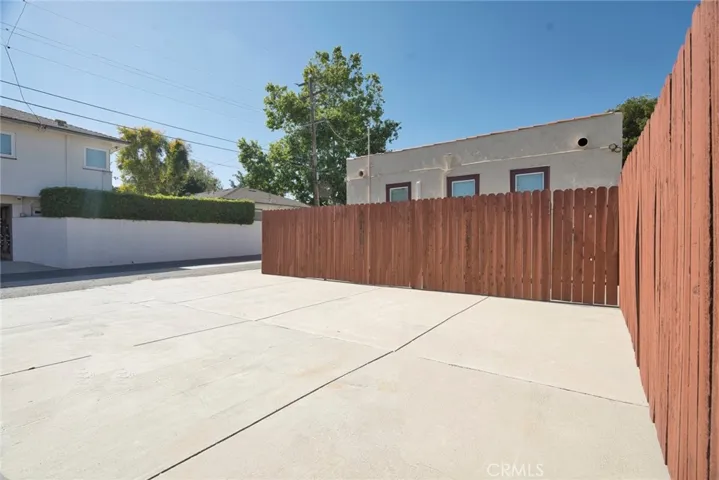 714 E Chapman Avenue, Fullerton, California 92831