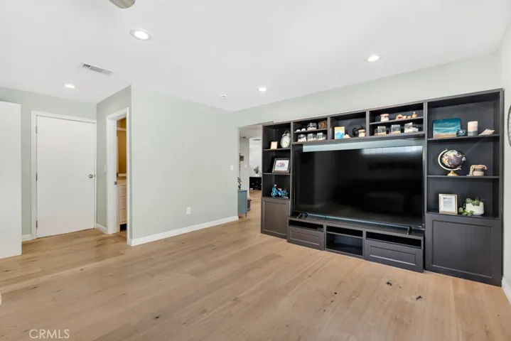 363 Shasta Avenue, Moorpark, California 93021