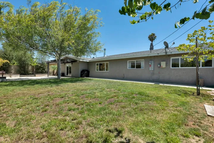 363 Shasta Avenue, Moorpark, California 93021