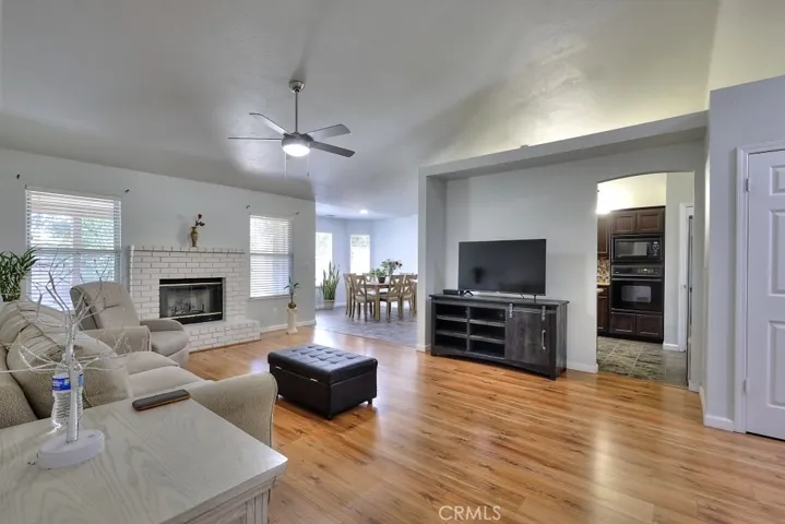 5659 W Menlo, Fresno, California 93722