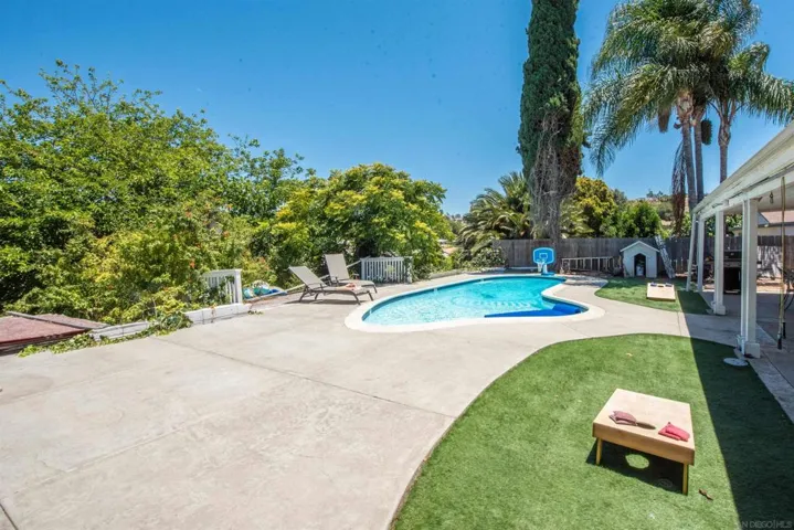 523 Worthington St, Spring Valley, California 91977