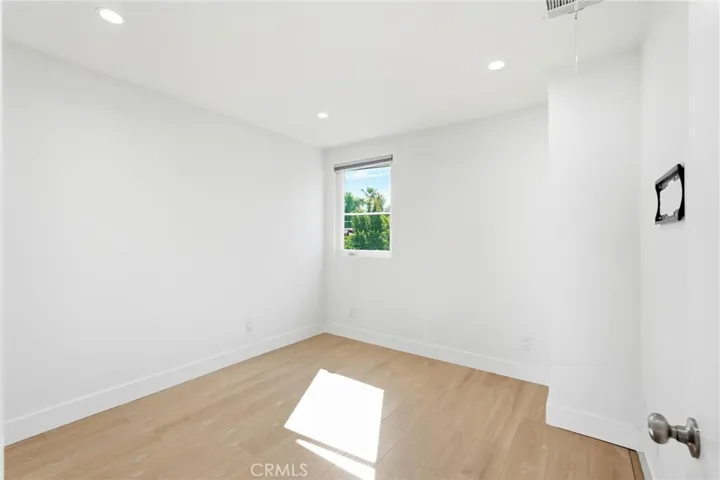 4453 Colfax Avenue, Studio City, California 91602