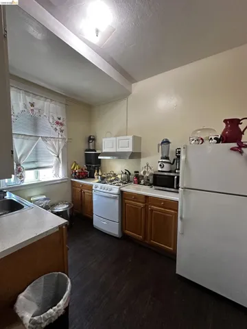 1746 10th Ave, Oakland, California 94606