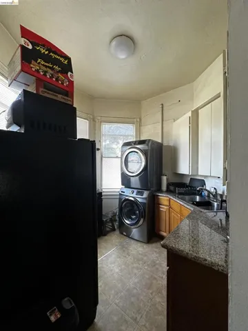 1746 10th Ave, Oakland, California 94606