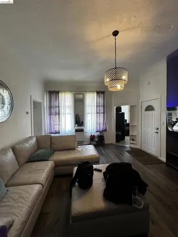 1746 10th Ave, Oakland, California 94606