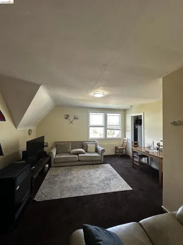 1746 10th Ave, Oakland, California 94606
