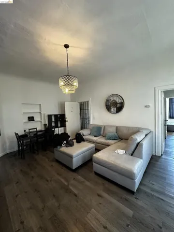 1746 10th Ave, Oakland, California 94606